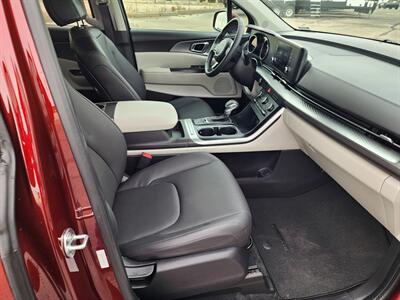 2024 Kia Carnival LX - Photo 12 - Lake Havasu City, AZ 86403