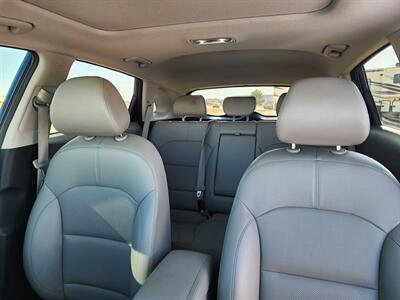 2022 Kia Niro Touring SE   - Photo 17 - Lake Havasu Cit, AZ 86403