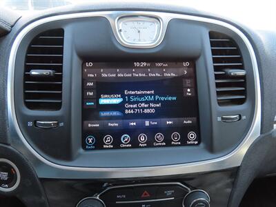 2017 Chrysler 300 Series Limited   - Photo 25 - Lake Havasu Cit, AZ 86403