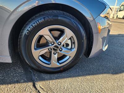 2023 Kia K5 LXS   - Photo 10 - Lake Havasu Cit, AZ 86403