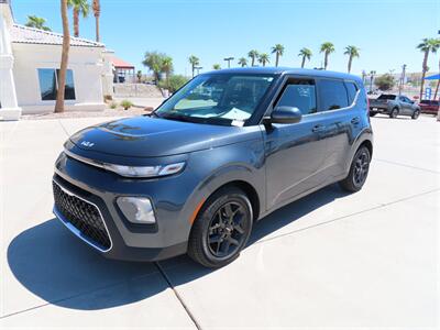 2022 Kia Soul LX   - Photo 3 - Lake Havasu Cit, AZ 86403