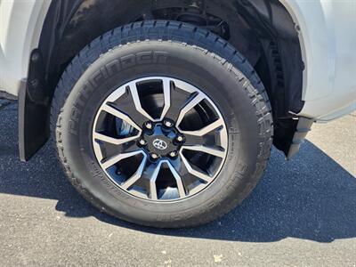 2022 Toyota Tacoma SR V6   - Photo 13 - Lake Havasu Cit, AZ 86403