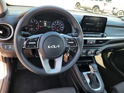 2024 Kia Forte LXS   - Photo 2 - Lake Havasu Cit, AZ 86403