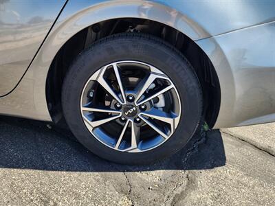 2024 Kia Forte LXS   - Photo 8 - Lake Havasu Cit, AZ 86403