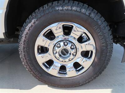 2023 Ford F-350 LARIAT   - Photo 11 - Lake Havasu Cit, AZ 86403