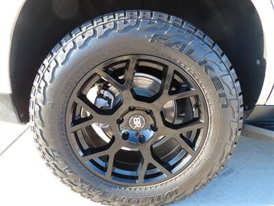 2021 Chevrolet Tahoe LT   - Photo 10 - Lake Havasu Cit, AZ 86403