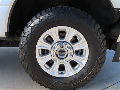 2021 Ford F-350 XLT   - Photo 11 - Lake Havasu City, AZ 86403