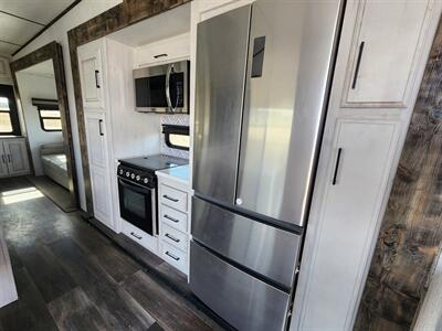 2022 HEARTLAND BIG HORN M37RD - Photo 15 - Lake Havasu City, AZ 86403