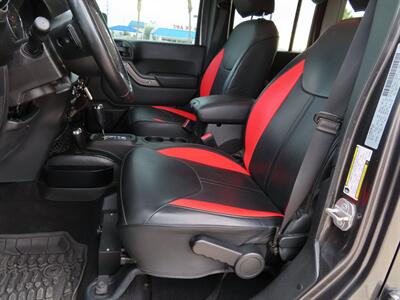 2017 Jeep Wrangler Sport   - Photo 12 - Lake Havasu City, AZ 86403