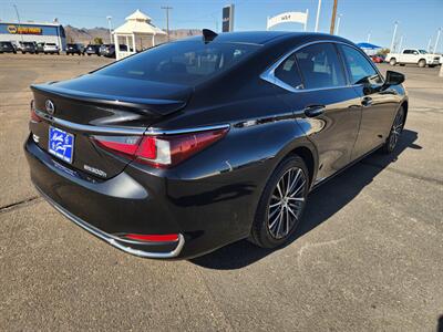 2022 Lexus ES 300h ES 300h - Photo 5 - Lake Havasu City, AZ 86403