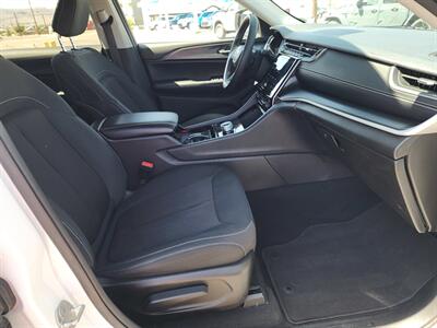 2023 Jeep Grand Cherokee L Laredo   - Photo 11 - Lake Havasu Cit, AZ 86403