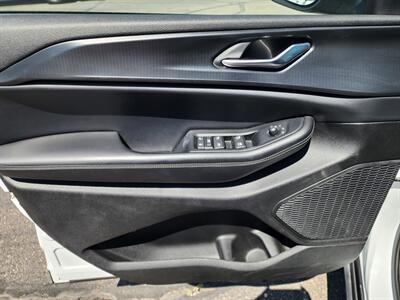 2023 Jeep Grand Cherokee L Laredo   - Photo 17 - Lake Havasu Cit, AZ 86403