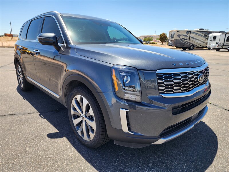 2020 Kia Telluride S - Photo 1 - Lake Havasu Cit, AZ 86403