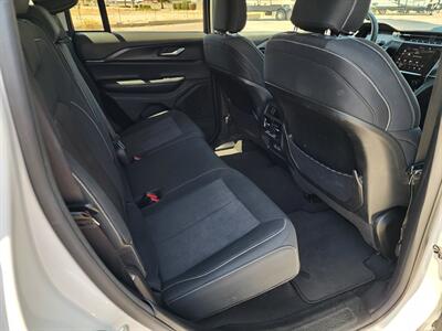 2024 Jeep Grand Cherokee Laredo - Photo 13 - Lake Havasu Cit, AZ 86403