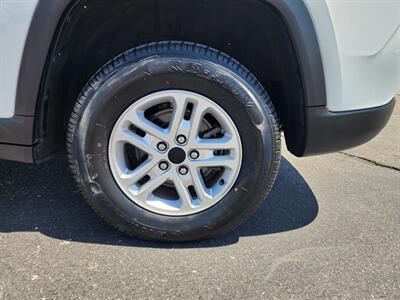 2024 Jeep Grand Cherokee Laredo - Photo 8 - Lake Havasu Cit, AZ 86403