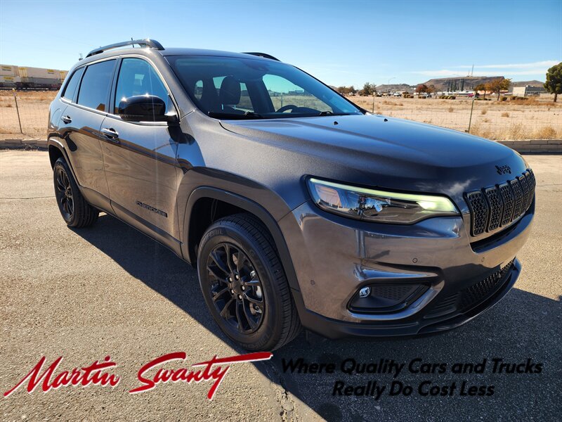 2023 Jeep Cherokee Altitude Lux   - Photo 1 - Lake Havasu City, AZ 86403