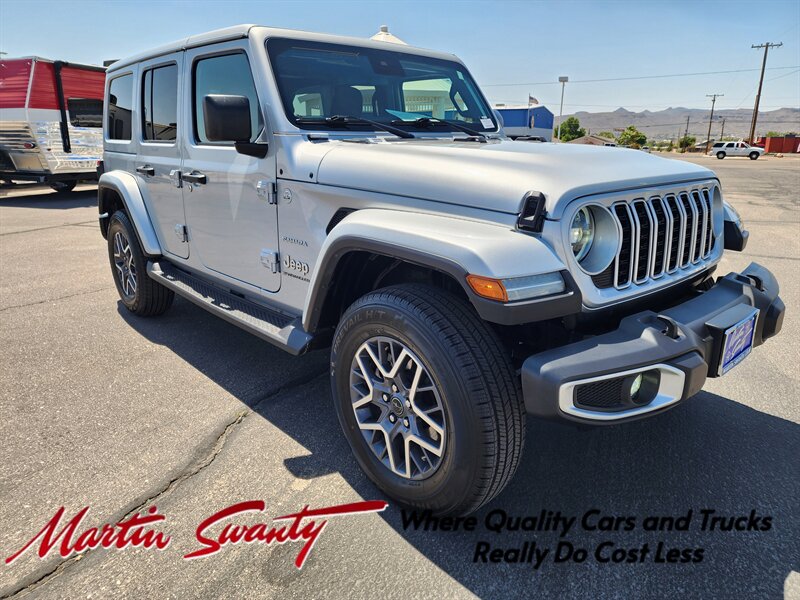 2024 Jeep Wrangler Sahara  