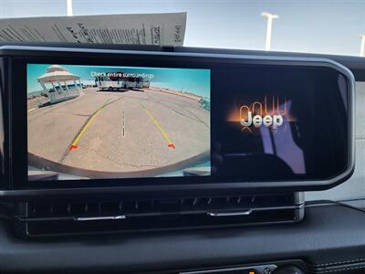 2024 Jeep Wrangler Sahara   - Photo 25 - Lake Havasu Cit, AZ 86403