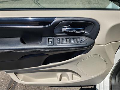 2019 Dodge Grand Caravan SXT   - Photo 18 - Lake Havasu Cit, AZ 86403