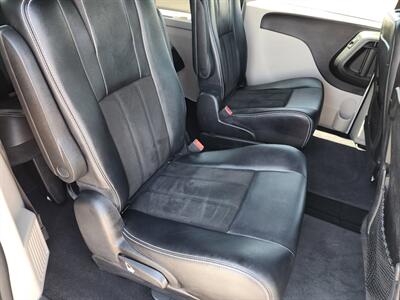 2019 Dodge Grand Caravan SXT   - Photo 13 - Lake Havasu Cit, AZ 86403