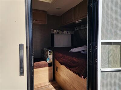 2016 PACIFIC COACH ECON E16BB   - Photo 7 - Lake Havasu Cit, AZ 86403