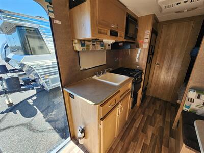 2016 PACIFIC COACH ECON E16BB   - Photo 17 - Lake Havasu Cit, AZ 86403