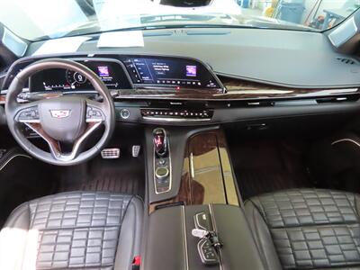 2022 Cadillac Escalade ESV Sport Platinum   - Photo 2 - Lake Havasu Cit, AZ 86403