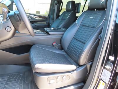 2022 Cadillac Escalade ESV Sport Platinum   - Photo 12 - Lake Havasu Cit, AZ 86403