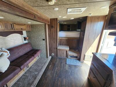 2018 LAKOTA C8311 - Photo 10 - Lake Havasu City, AZ 86403