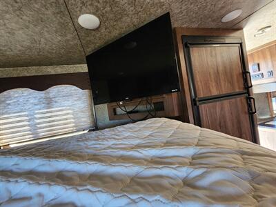 2018 LAKOTA C8311 - Photo 12 - Lake Havasu City, AZ 86403