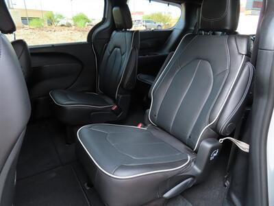 2024 Chrysler Pacifica Limited   - Photo 13 - Lake Havasu Cit, AZ 86403
