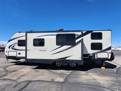 2017 KEYSTONE BULLET ULTRA LITE   - Photo 4 - Lake Havasu Cit, AZ 86403