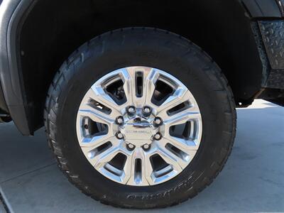 2020 GMC Sierra 3500 Denali - Photo 11 - Lake Havasu City, AZ 86403