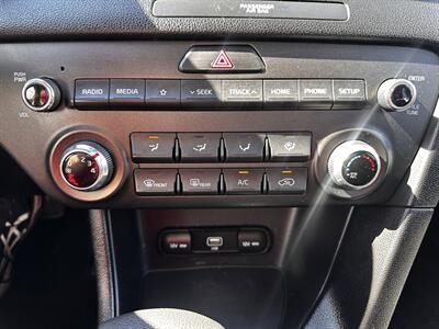 2021 Kia Sportage LX - Photo 20 - Lake Havasu City, AZ 86403