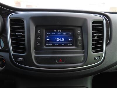 2015 Chrysler 200 C   - Photo 22 - Lake Havasu City, AZ 86403
