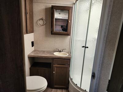 2019 Forest River Flagstaff Lite   - Photo 13 - Lake Havasu City, AZ 86403