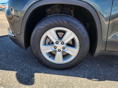 2020 Chevrolet Trax LS   - Photo 9 - Lake Havasu Cit, AZ 86403