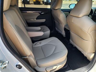 2023 Toyota Highlander Hybrid Limited   - Photo 14 - Lake Havasu Cit, AZ 86403