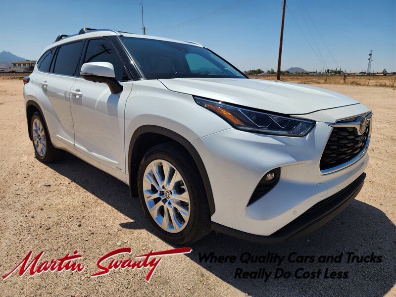 2023 Toyota Highlander Hybrid Limited - Photo 1 - Lake Havasu Cit, AZ 86403