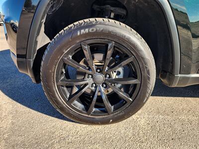 2014 Jeep Grand Cherokee Laredo   - Photo 9 - Lake Havasu City, AZ 86403