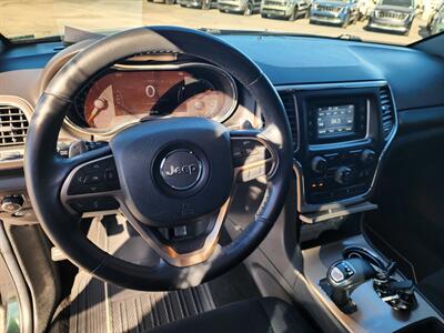 2014 Jeep Grand Cherokee Laredo   - Photo 2 - Lake Havasu City, AZ 86403