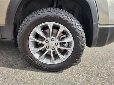 2021 Jeep Cherokee Latitude Plus   - Photo 8 - Lake Havasu Cit, AZ 86403