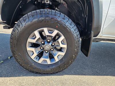 2020 Toyota Tacoma TRD Off Road   - Photo 9 - Lake Havasu Cit, AZ 86403