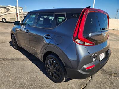2020 Kia Soul LX - Photo 6 - Lake Havasu City, AZ 86403