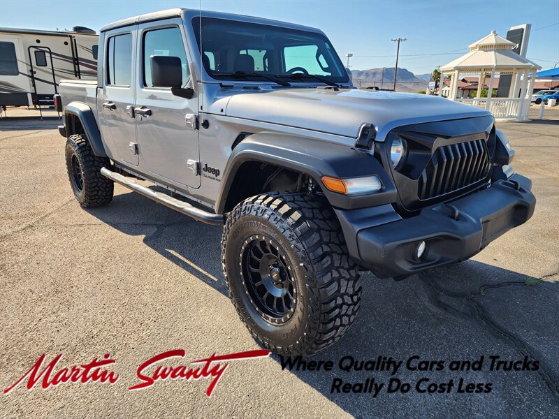 2020 Jeep Gladiator Sport S  