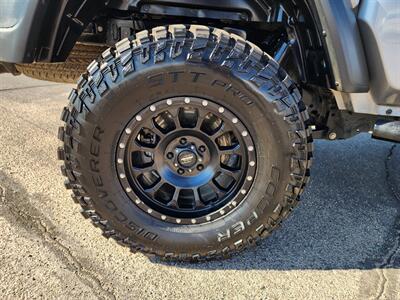2020 Jeep Gladiator Sport S   - Photo 14 - Lake Havasu Cit, AZ 86403