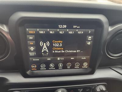 2023 Jeep Gladiator Willys   - Photo 22 - Lake Havasu City, AZ 86403