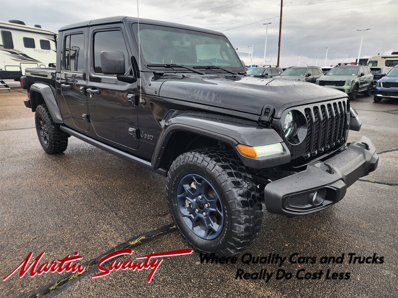 2023 Jeep Gladiator Willys   - Photo 1 - Lake Havasu City, AZ 86403