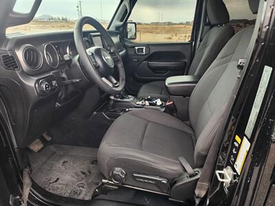 2023 Jeep Gladiator Willys   - Photo 15 - Lake Havasu City, AZ 86403