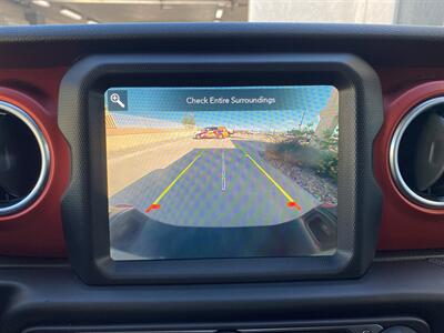 2020 Jeep Gladiator Rubicon   - Photo 25 - Lake Havasu City, AZ 86403